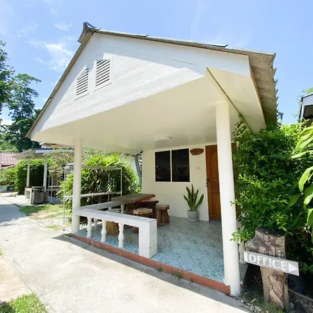 Samet Bellhouse Hotel Koh Samet Exterior photo