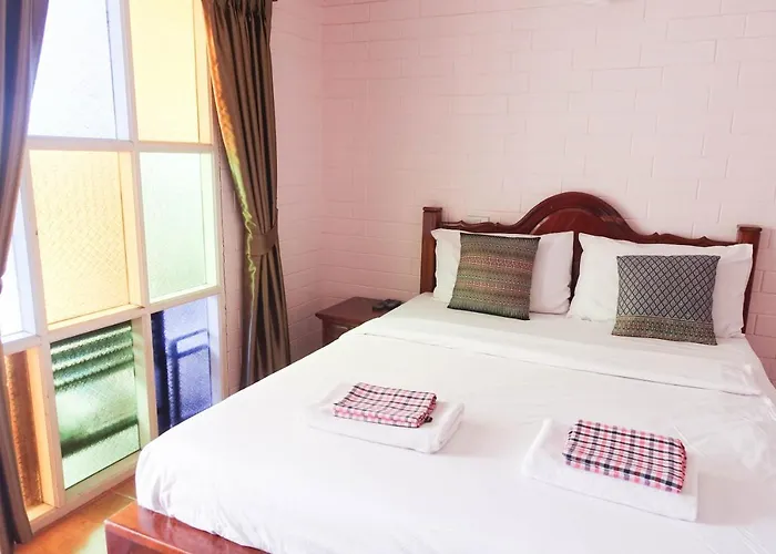 Bell House Resort