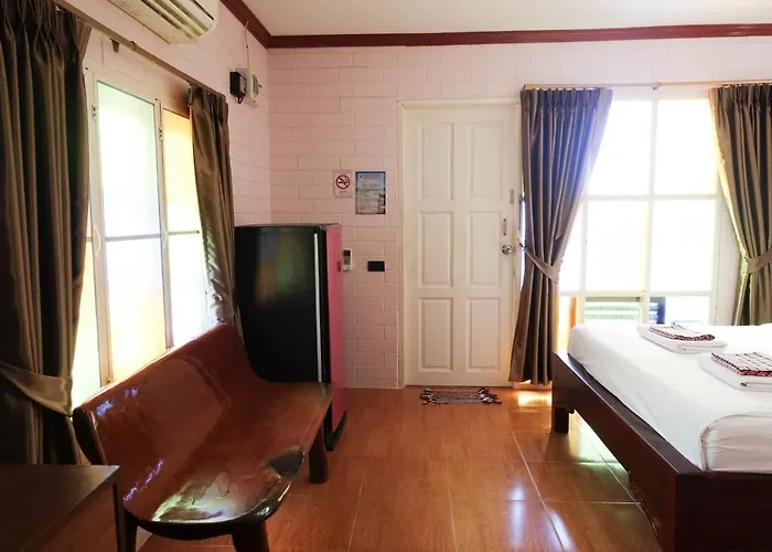 Bell House Resort